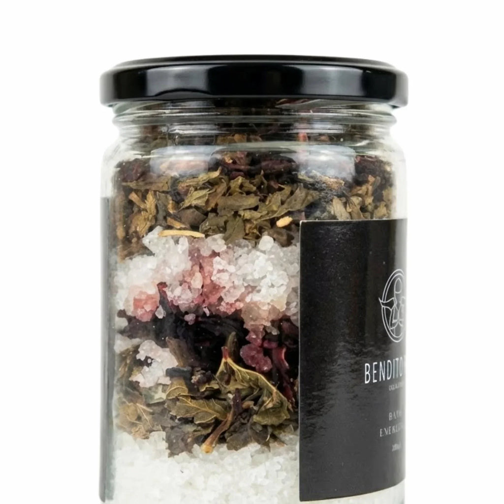 Banho de Evas Especiais e Sal Grosso - Equilíbrio | Bendito Seja